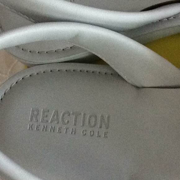 Kenneth Cole REACTION Sandal - Picture 13 of 16